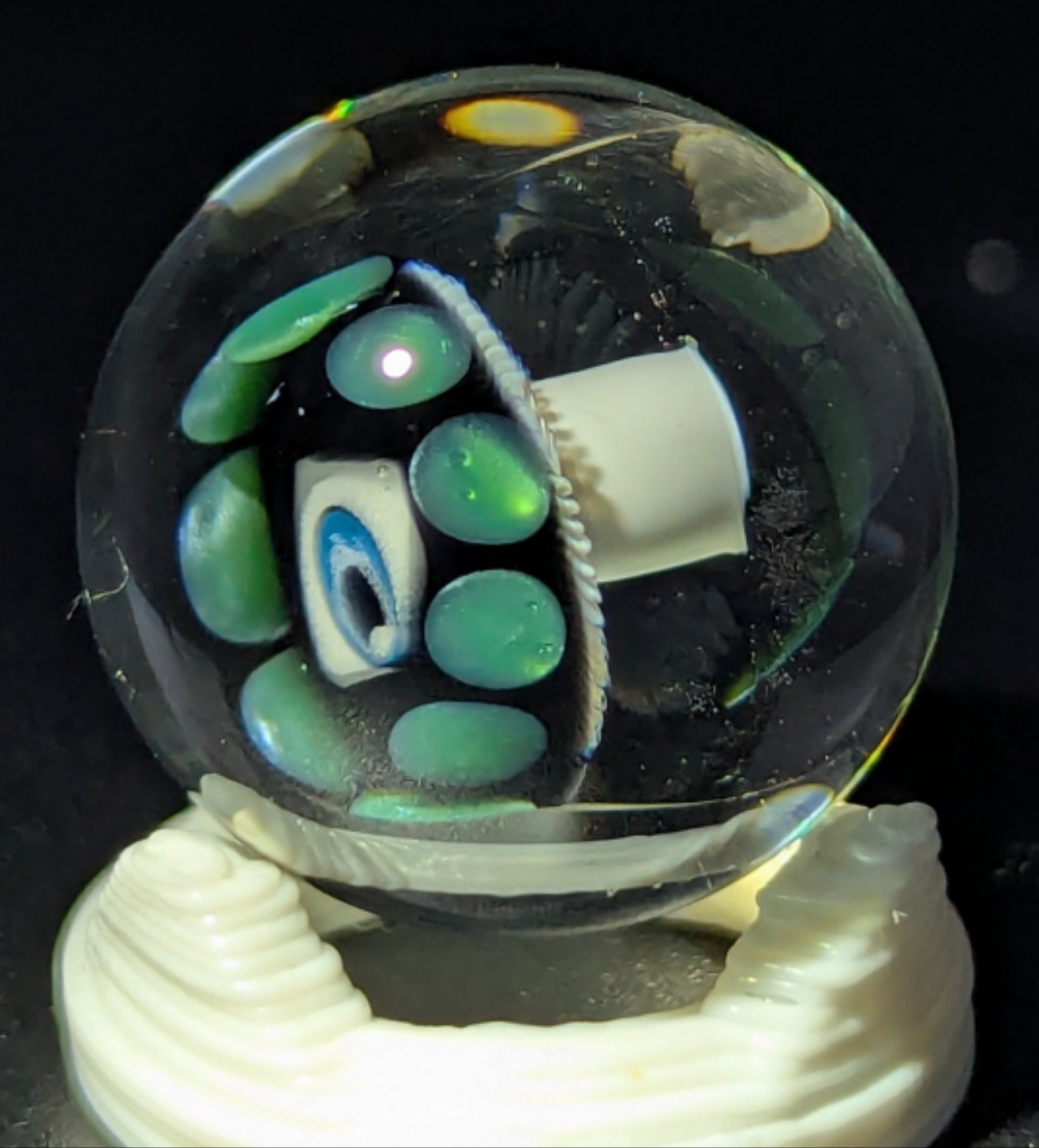 Moo glass mushroom