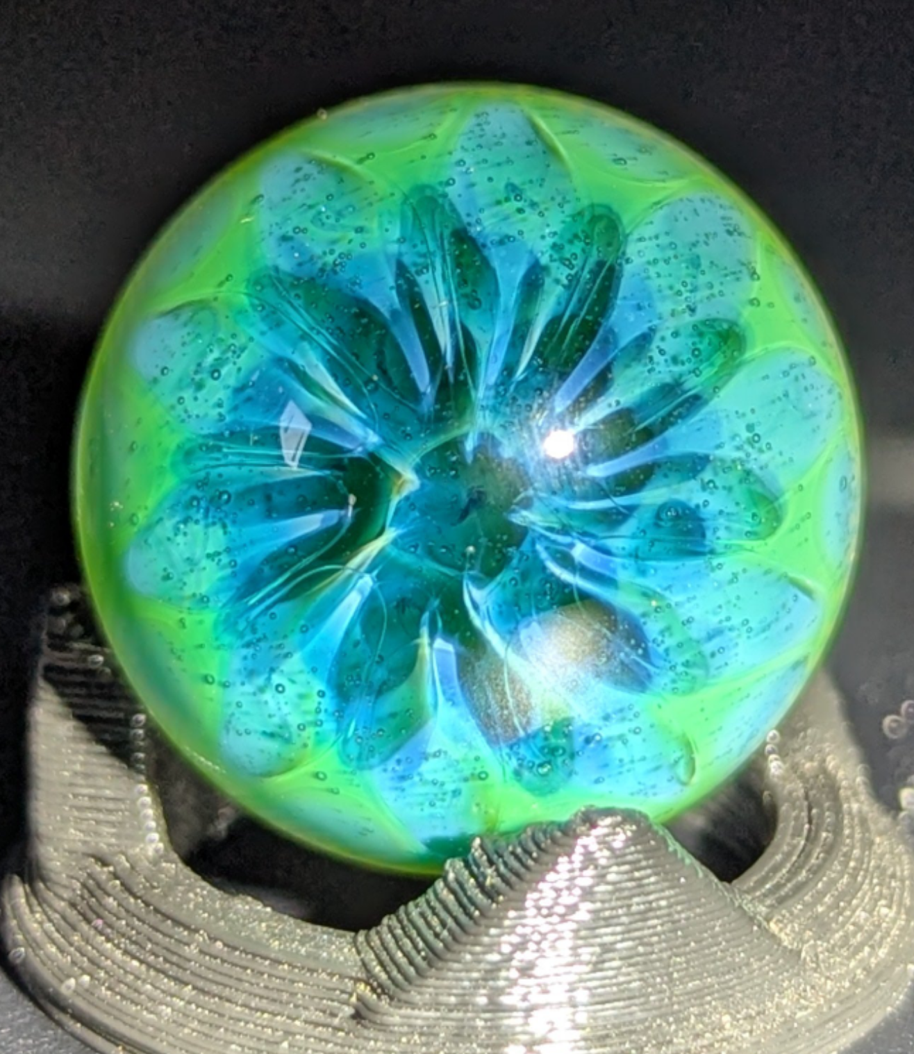 Solo mushroom marble