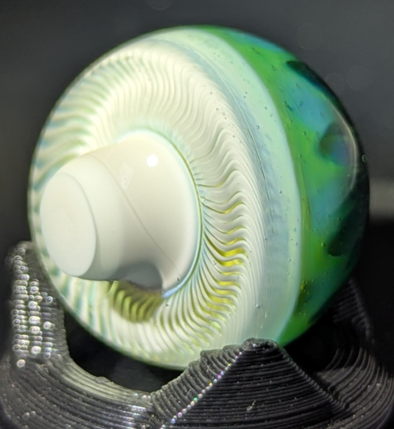 Solo mushroom marble