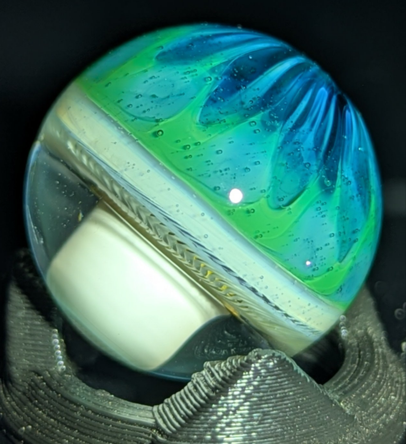 Solo mushroom marble