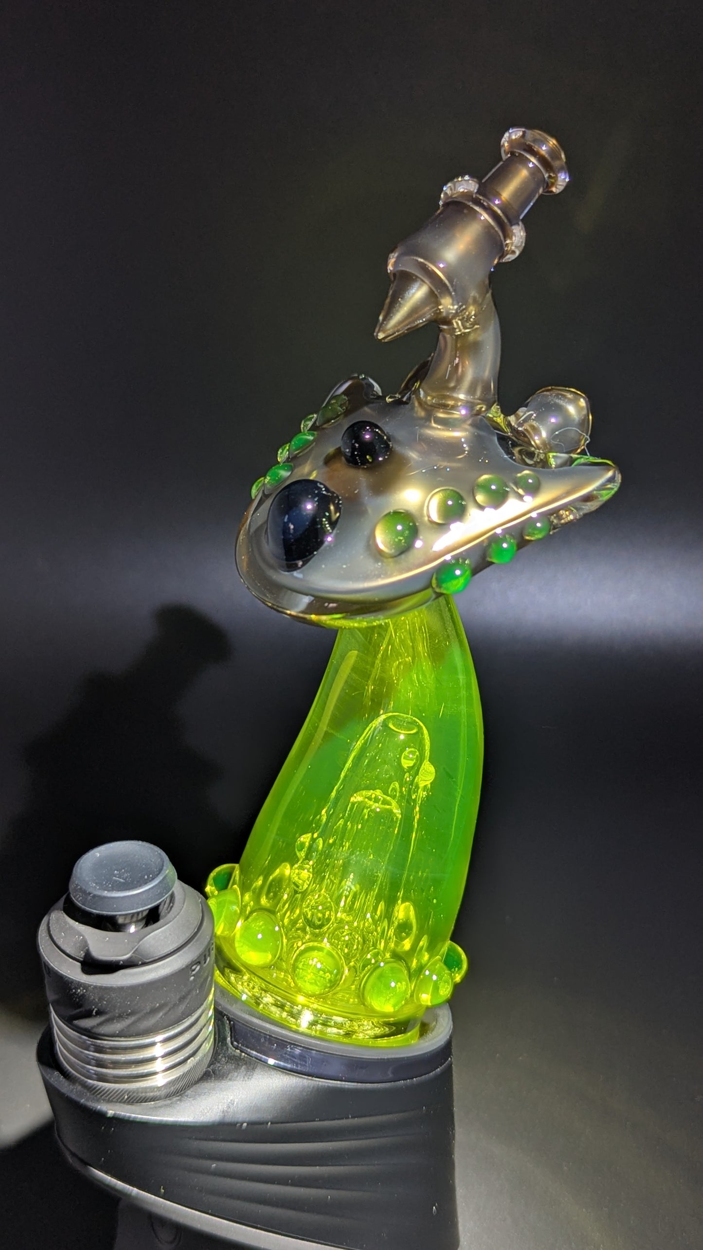 UAP Puffco peak top
